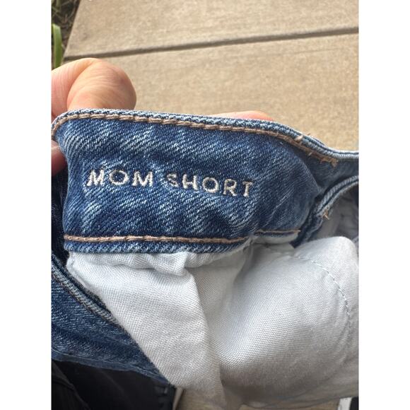 American Eagle Women’s Size 8 Distressed Dark Wash Denim Short Shorts - Picture 4 of 8